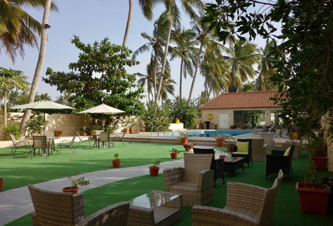 Grand Tayba Hotel ซาลาลาห์ ภายนอก รูปภาพ