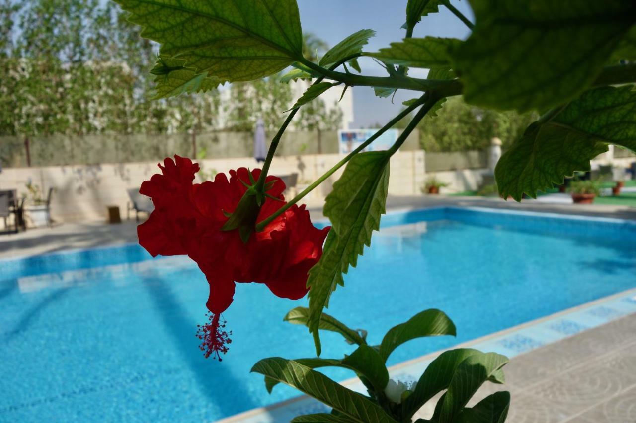 Grand Tayba Hotel ซาลาลาห์ ภายนอก รูปภาพ