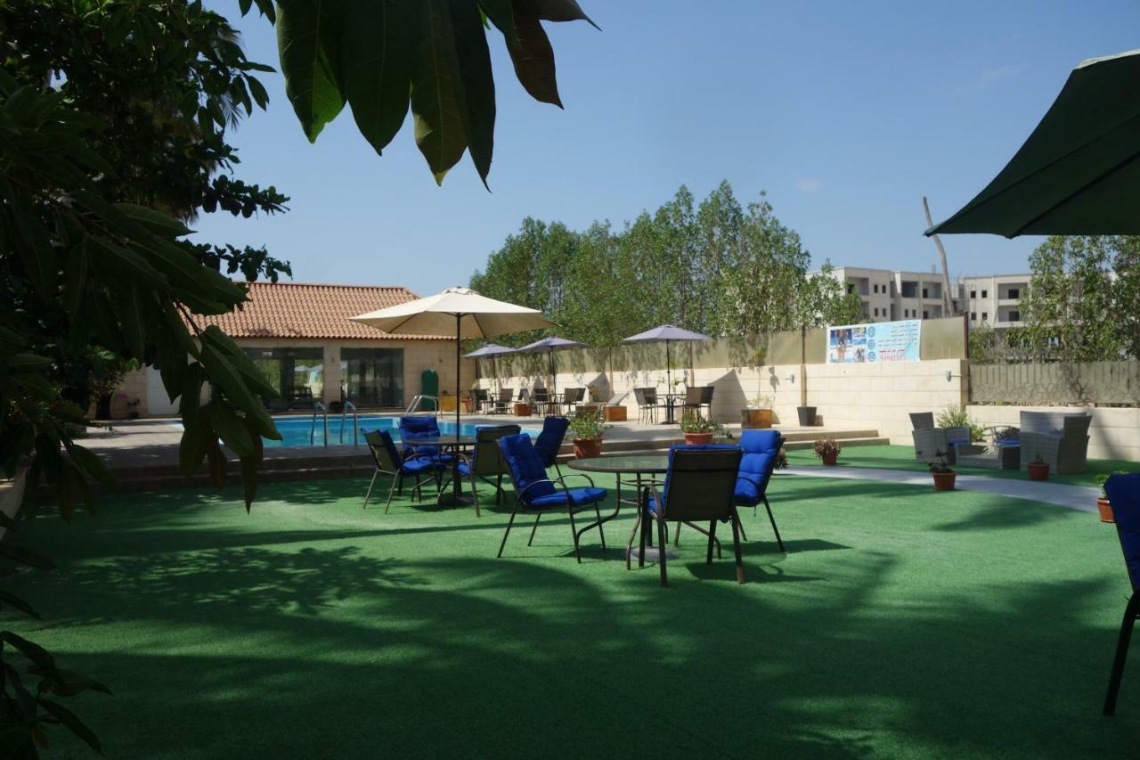 Grand Tayba Hotel ซาลาลาห์ ภายนอก รูปภาพ